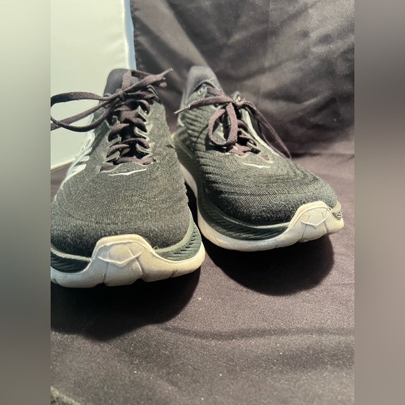 Hoka Mach 5 Black and White Athletic Shoes - Picture 10 of 10